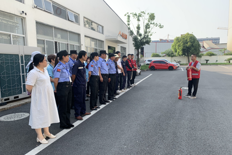 “消防進(jìn)園區(qū)平安護(hù)航迎亞運(yùn)-杭州未來(lái)研創(chuàng)園鴻雁園區(qū)消防安全活動(dòng)