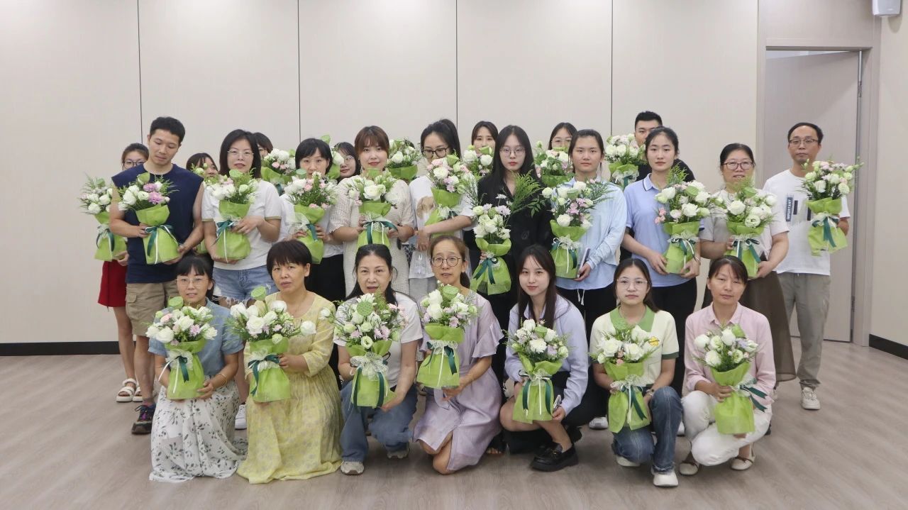 “扮靚生活 喜迎亞運(yùn)”----華研創(chuàng)科花藝沙龍活動(dòng)圓滿舉行！