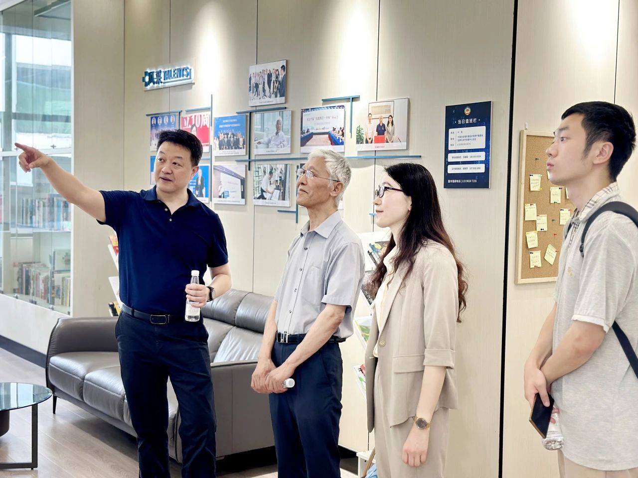 【領導走訪】中國科協(xié)課題調(diào)研組專家一行考察未來研創(chuàng)園·鴻雁園